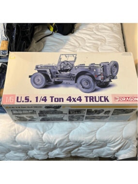 Army Jeep 1:6 1/4 U.S. Ton 4X4 Truck (Dragonfly)